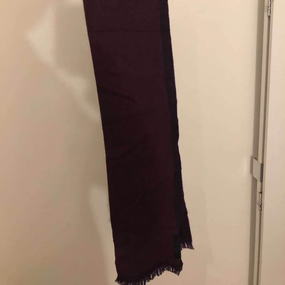 Ermenegildo Zegna blue + maroon scarf